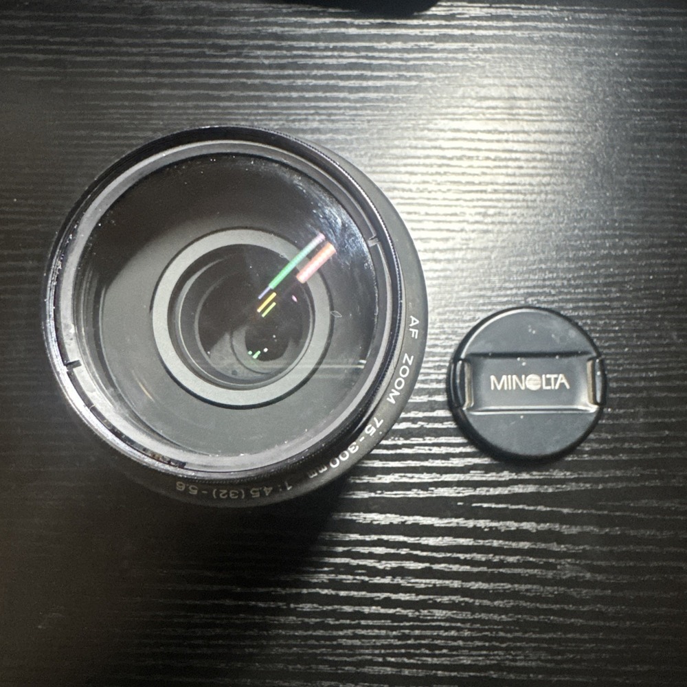Minolta AF 75-300mm F/4.5-5.6 Zoom Lens from Japan